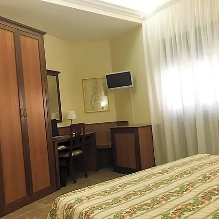 Malaga Hotel 3*