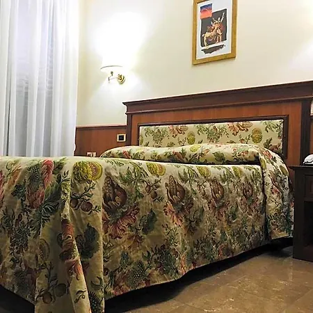 Malaga Hotel 3*